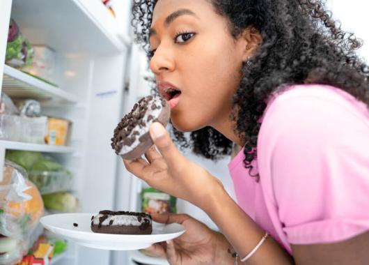 Hyperphagie boulimique : comment sortir de ce trouble alimentaire ?