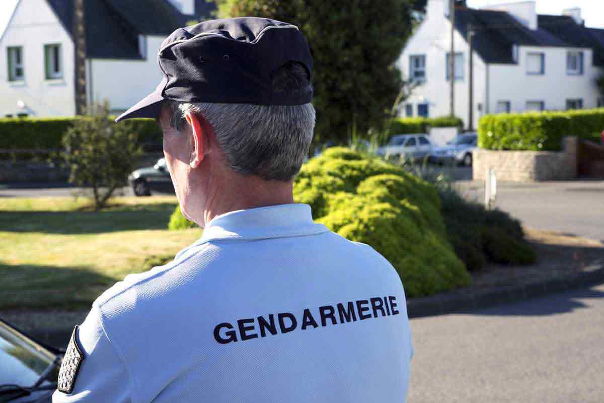 Gendarmerie Nationale Togo on X: Comment reconnaître les grades