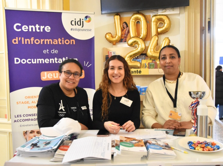 Le CIDJ, tête de réseau régionale - CIDJ