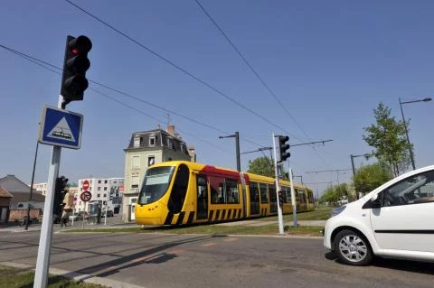 Conducteur / Conductrice de tramway