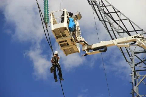 Technicien / Technicienne d'intervention travaux sous tension HTA