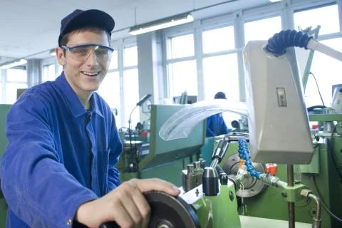 Tourneur-fraiseur / Tourneuse-fraiseuse