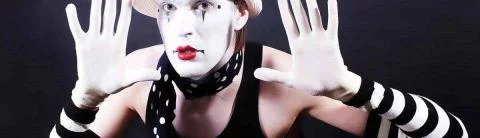 Habilleuse / Habilleur