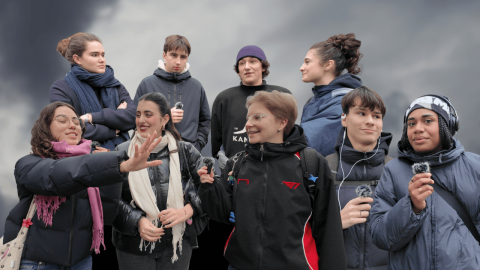Dès la tombée de la nuit, on a déjà un pied dans le lundi