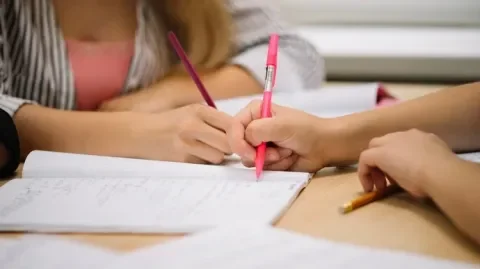 image AGENCE BLEETIC SOUMETTRE