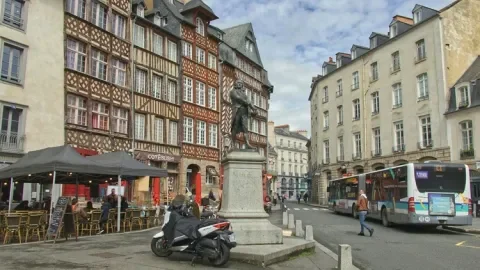 Logement étudiant : loyers en hausse et marché tendu dans les villes françaises