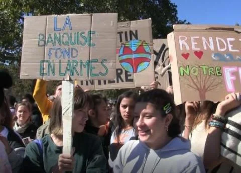 Manifestation-jeunes-climat_0.jpg