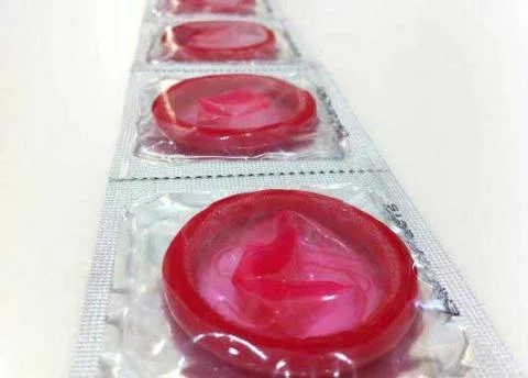 condom-538601_1920.jpg