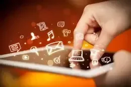 Communication - Journalisme - Marketing