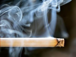Les jeunes de moins en moins accrocs au tabac