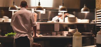 Travailler dans les cuisines d’un grand hôtel : un plus sur le CV