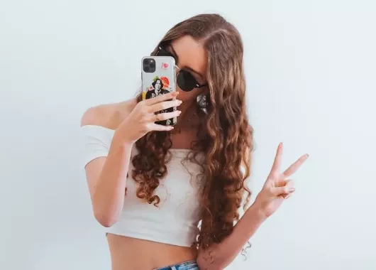 Tik-Tok, Instagram, YouTube : les hommes dominent, les femmes subissent